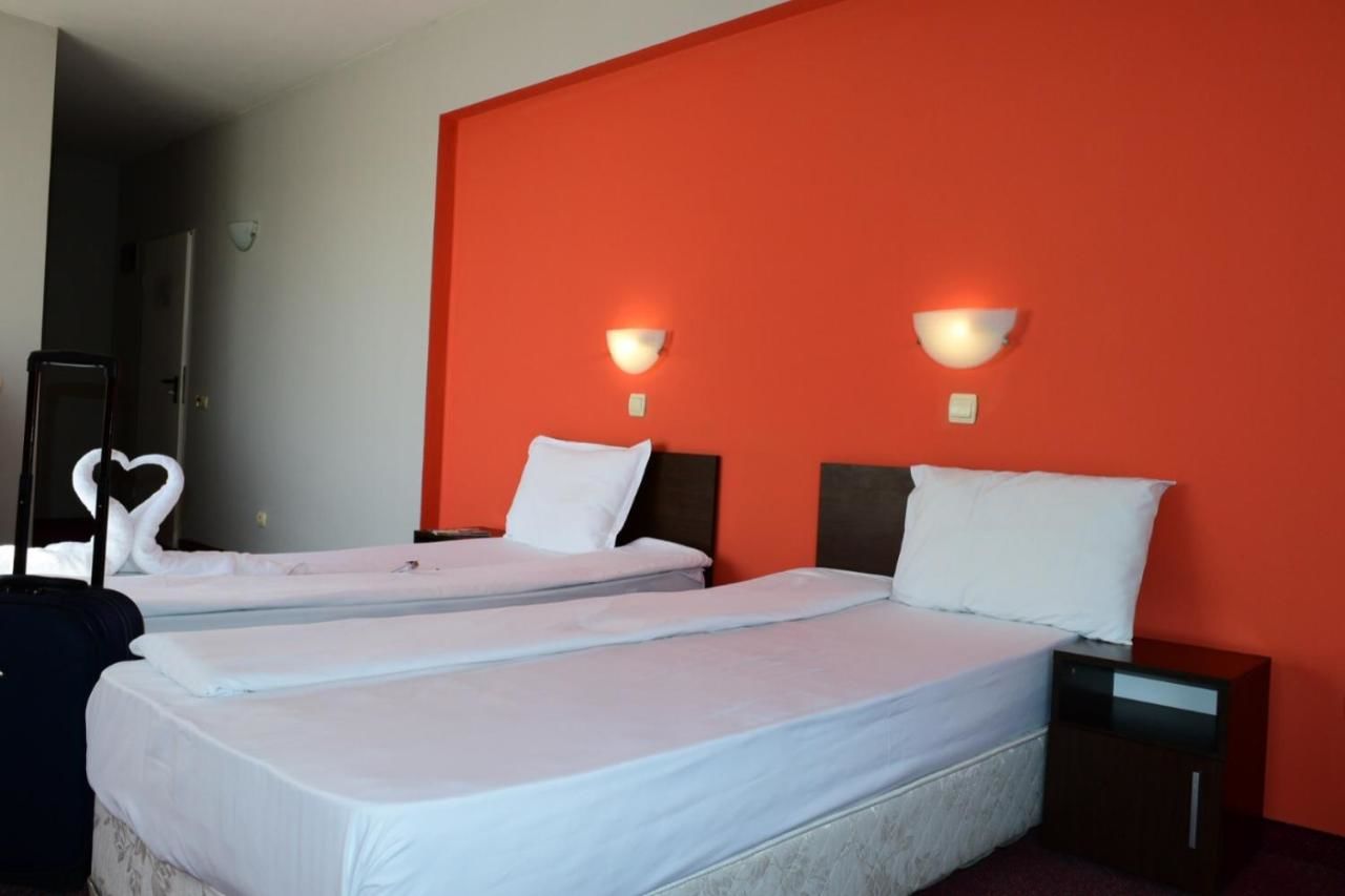 Отель Hotel Alexander София